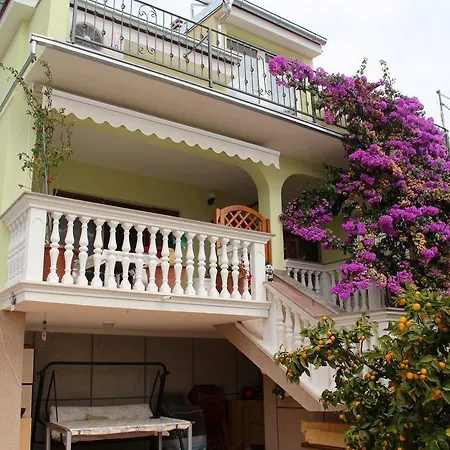 Apartmani Gojevic Apartment