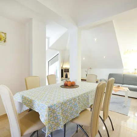 Apartmani Gojevic * Vodice